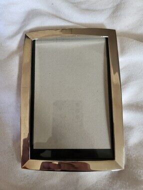 Crate & Barrel Eliza Shiny Silver Metal Picture Frame 4x6